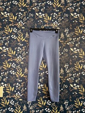 Nike Lavender Purple Crop Sparkle Athletic Leggings Size L